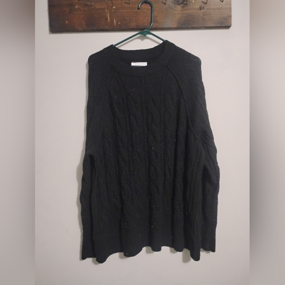Aerie Oversized Small Black Cable Knit Sweater (Fits Like a Large Or XL)